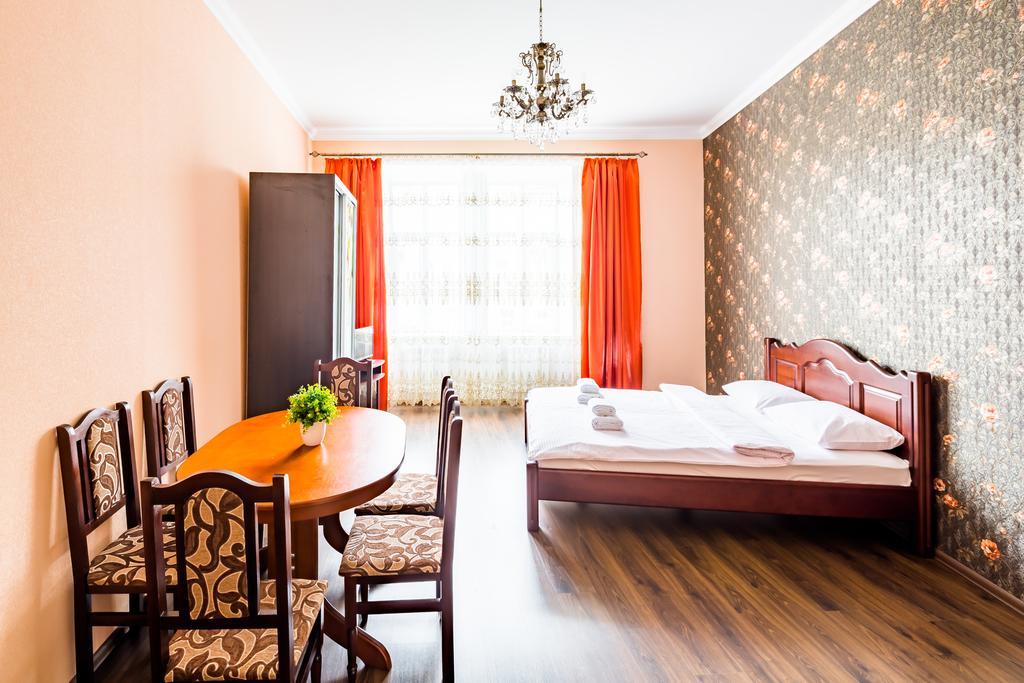 Avangard Anna Apartment Львов Экстерьер фото